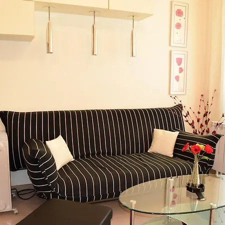 Bella Apartment *